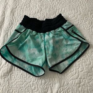 Lululemon Tracker Short